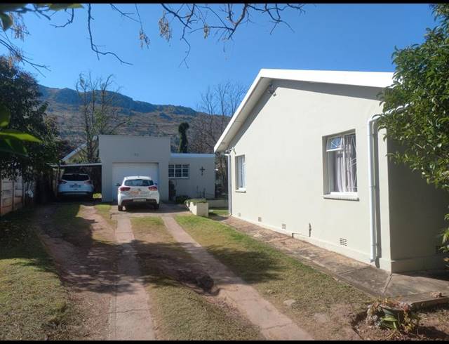 4 BEDROOM HOUSE FOR SALE IN BERGSIG